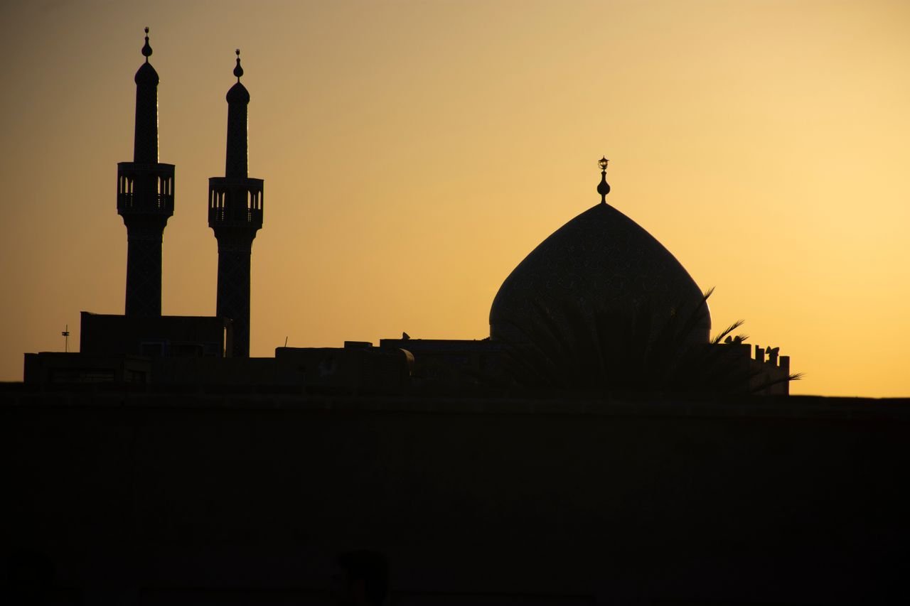 The Life and Virtues of Imam Hussain (RA)
